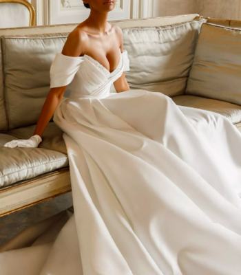 Suknia ślubna ADRIANA-OKSANA MUKHA Trunk Show