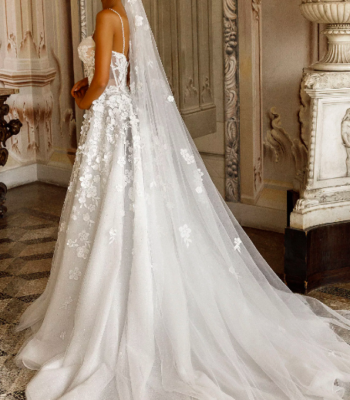 Suknia ślubna DOMINICA-OKSANA MUKHA Trunk Show