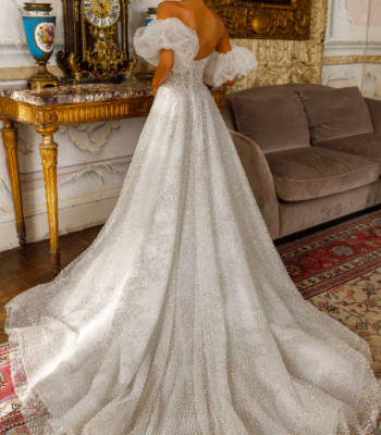 Suknia ślubna NOEL-OKSANA MUKHA Trunk Show