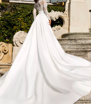 Suknia ślubna VERGINA-OKSANA MUKHA Trunk Show